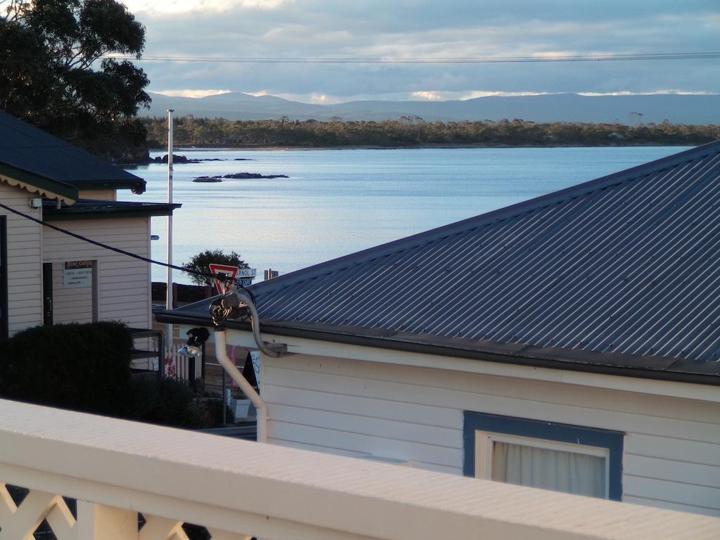 Bed and Breakfast Freycinet Waters Суонси Экстерьер фото